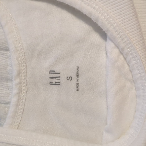 GAP Shelf Bra Classic Ribbed White Tank Top Built In Bra Cami Pleaser Small - Picture 2 of 4